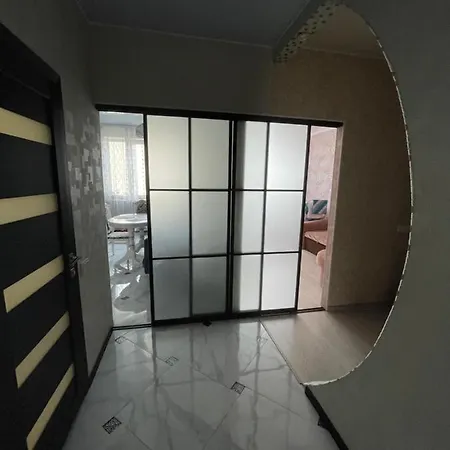 Pearl Apartment *